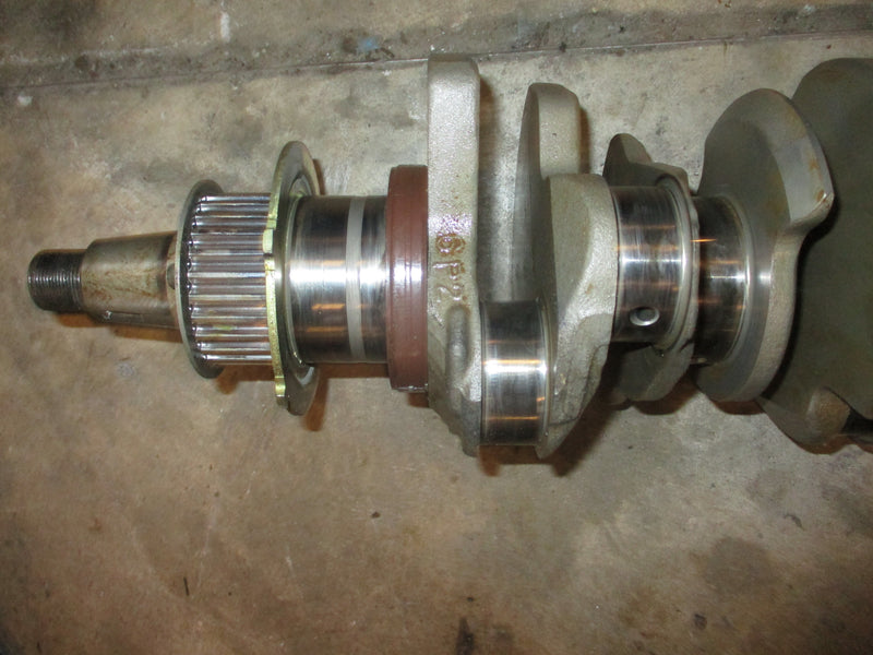 Yamaha 200hp 4 stroke outboard crankshaft (69J-11411-00-00)
