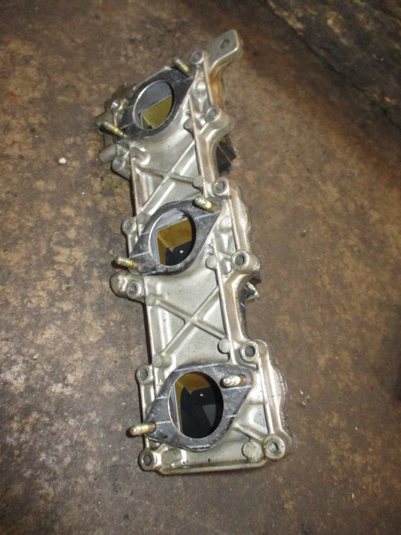Yamaha 90hp 2 stroke outboard intake manifold with reeds (6H1-13641-00-94)