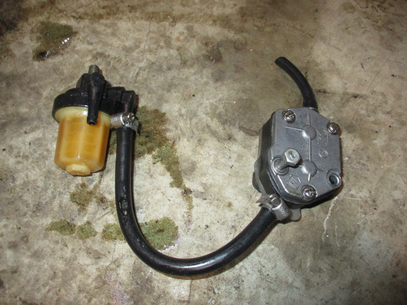 Yamaha 90hp 2 stroke outboard fuel pump and filter (6A0-24410-05-00)