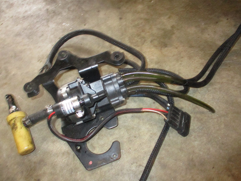 Evinrude ETEC 225hp oil injector (5005698)