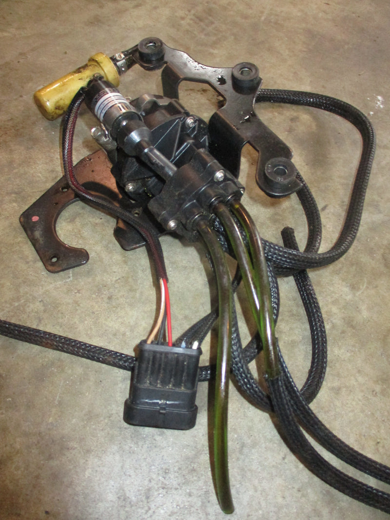 Evinrude ETEC 225hp oil injector (5005698)