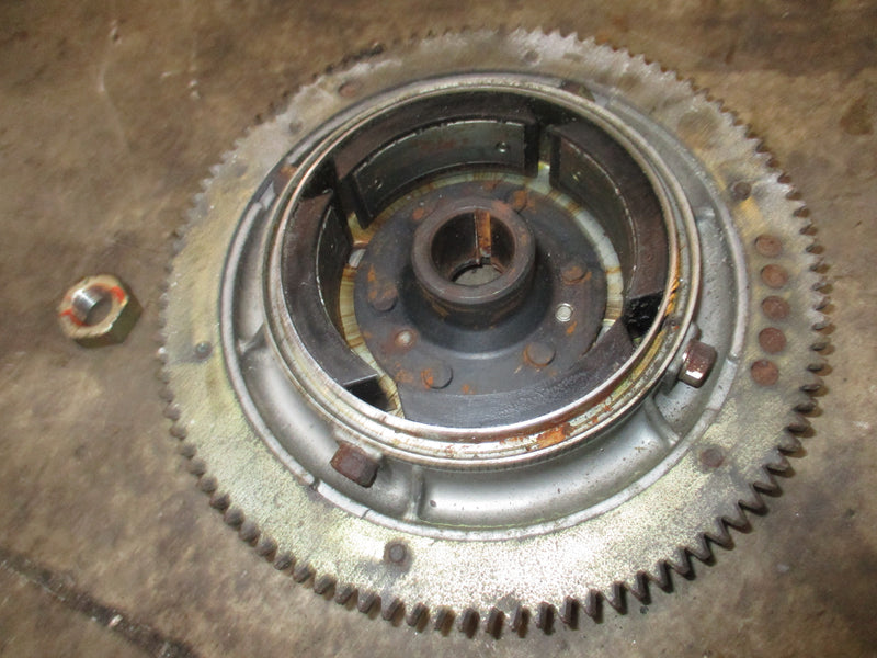 Yamaha Mariner 40hp 2 stroke outboard flywheel (8243M)