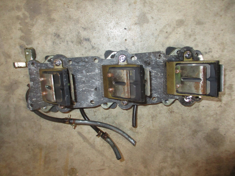 Yamaha 40hp 2 stroke outboard intake manifold with reed valves (6H4-13641-11-94)