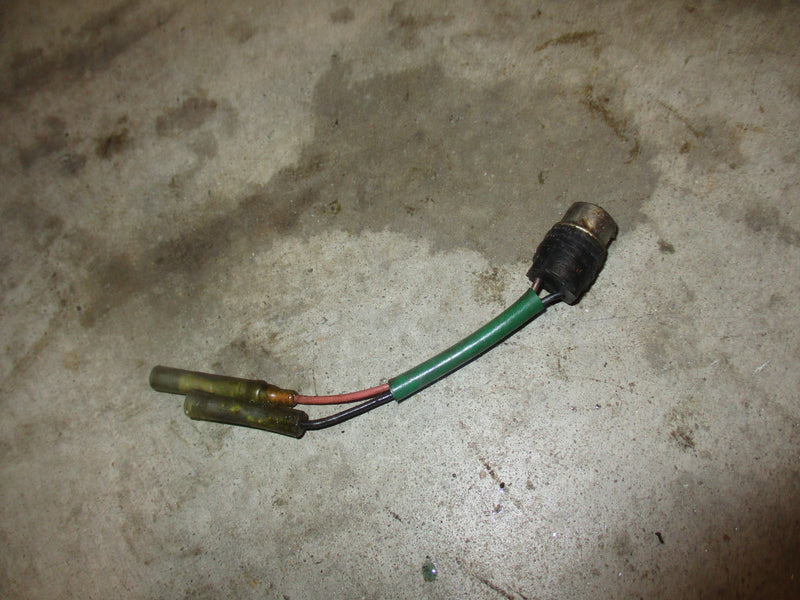 Yamaha 40hp 2 stroke outboard thermo switch (689-82560-00-00)