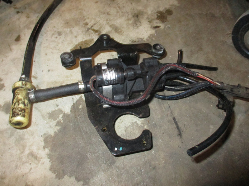 Evinrude ETEC 225hp outboard oil injector (5007019)