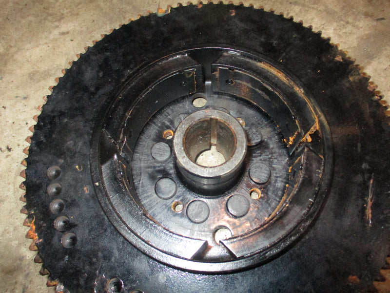 Suzuki DT65 65hp outboard flywheel (32102-95331)