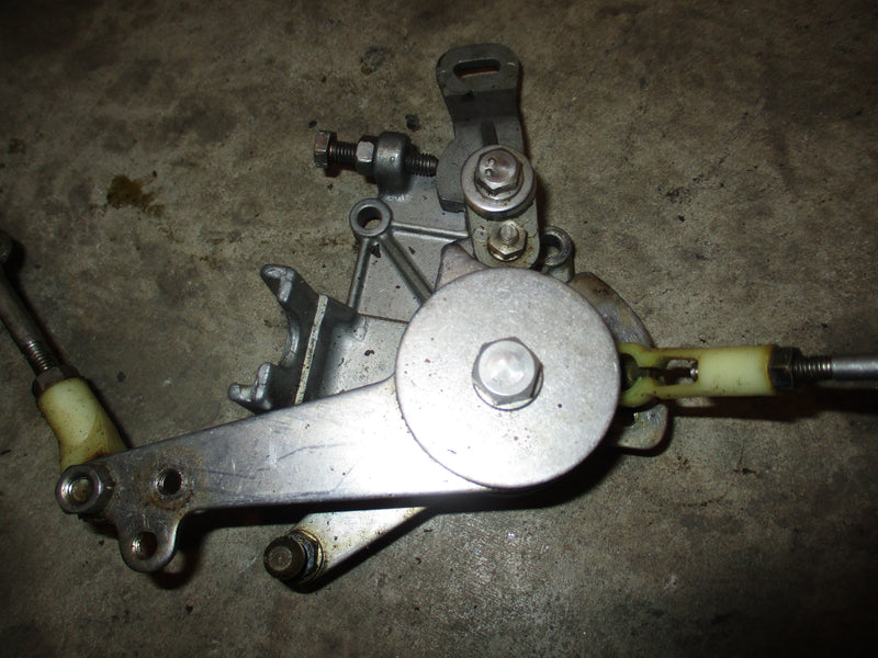 Suzuki DT65 65hp outboard throttle assembly (67461-95302)