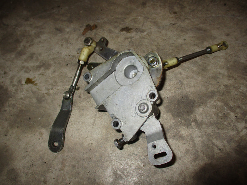 Suzuki DT65 65hp outboard throttle assembly (67461-95302)