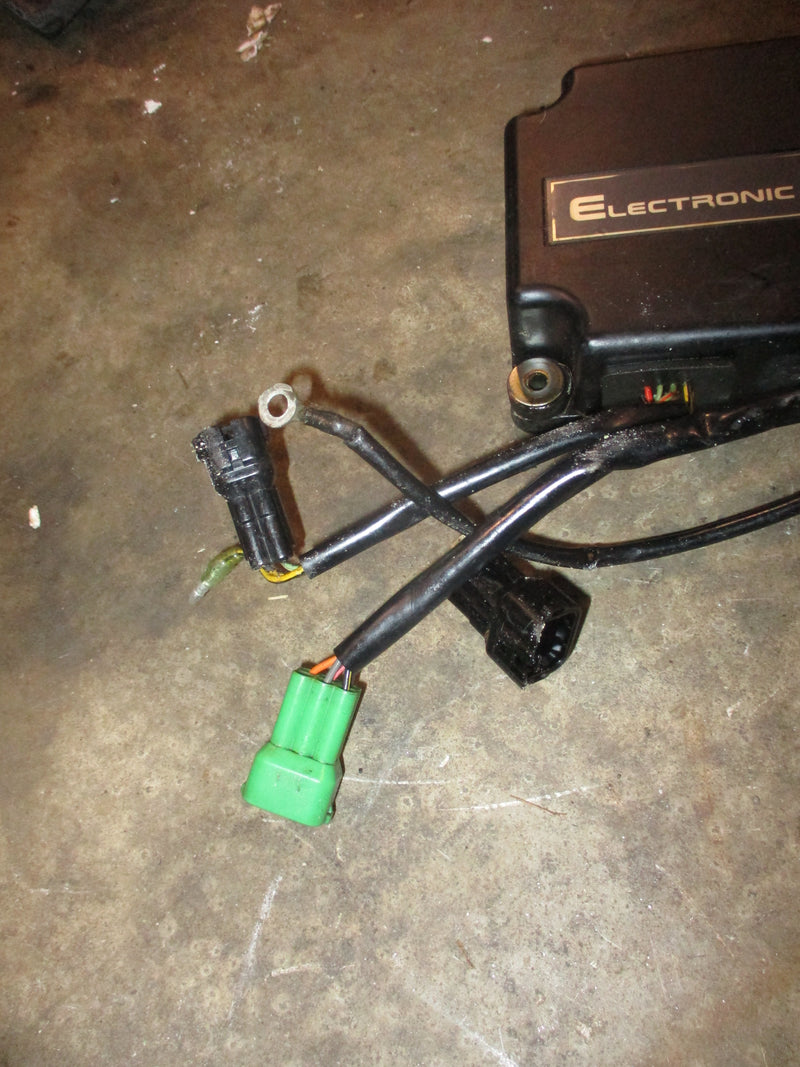 Suzuki DT200 200hp outboard electronic fuel injection unit (33920-87D20)