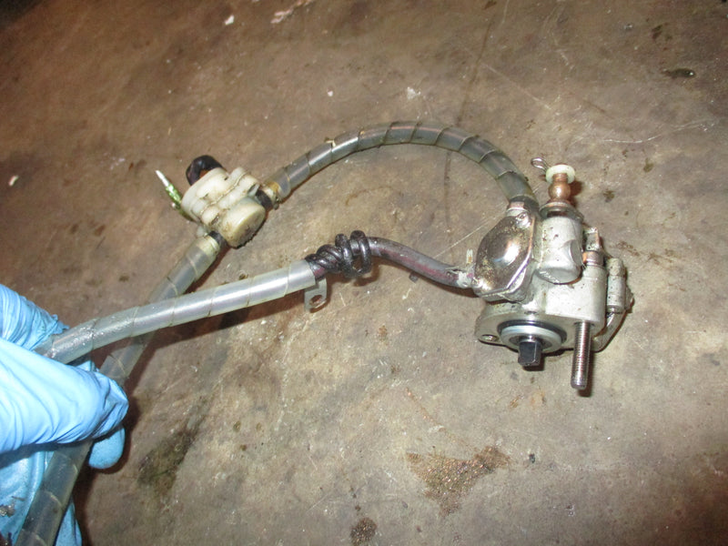 Suzuki DT200 200hp outboard oil pump (16100-88D41)