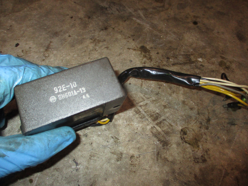 Suzuki DT200 200hp outboard rectifier regulator (92E10)