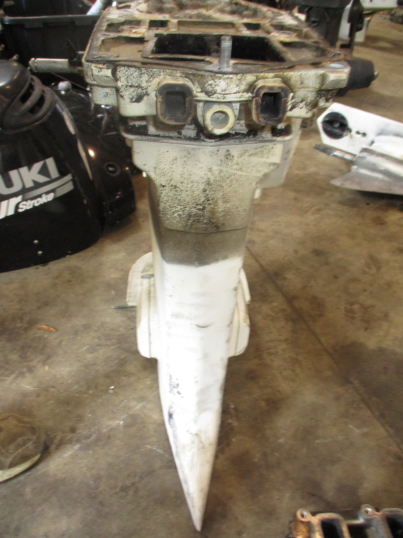 Johnson 200hp 2 stroke outboard 25" shaft midsection