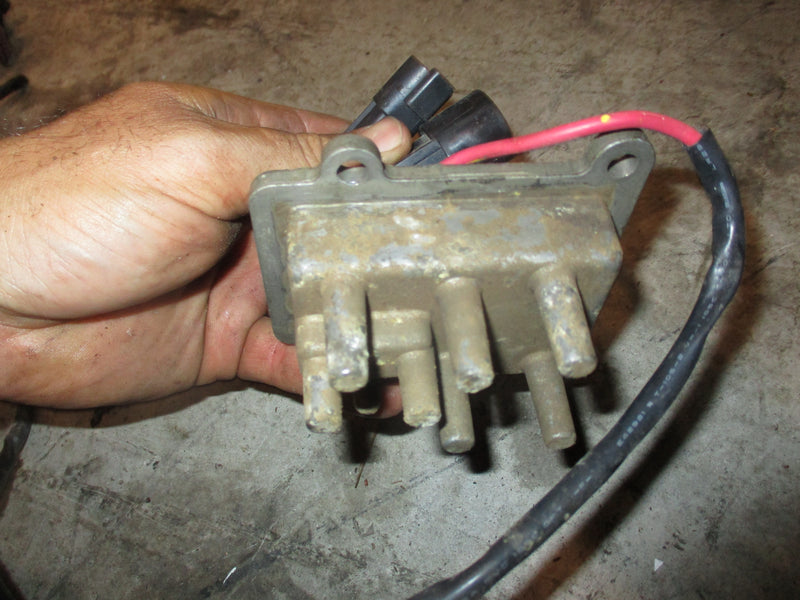 Johnson 150hp 2 stroke outboard rectifier regulator (586048)