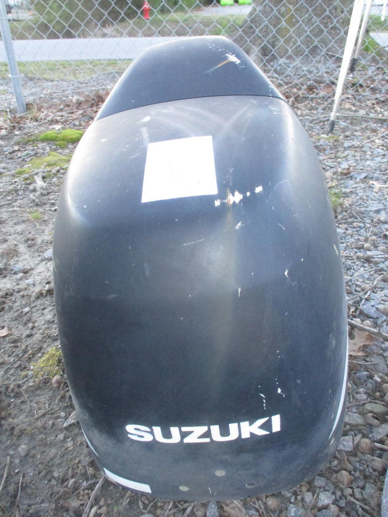 Suzuki DF140hp outboard top cowling