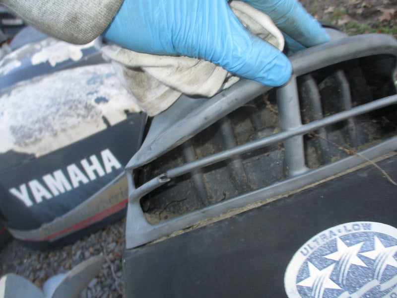 Suzuki DF140hp outboard top cowling