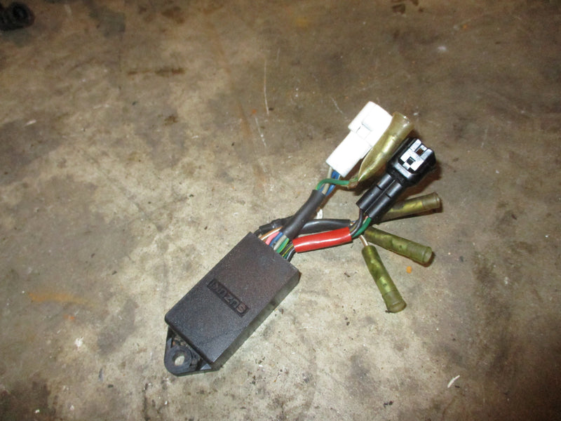Suzuki DT65 65hp outboard low oil warning module (37875-94610)