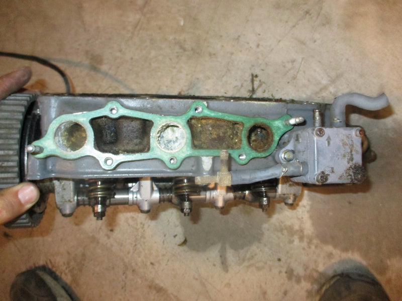 Honda BF35A 4-Stroke Outboard Cylinder Head FOR PARTS