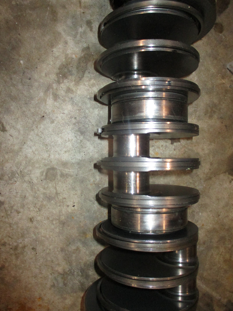 Johnson Seahorse 235hp 2 stroke outboard crankshaft (388306)