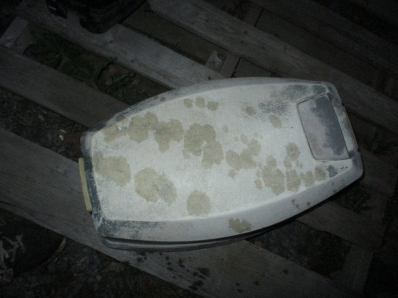 Evinrude 28hp outboard top cowling