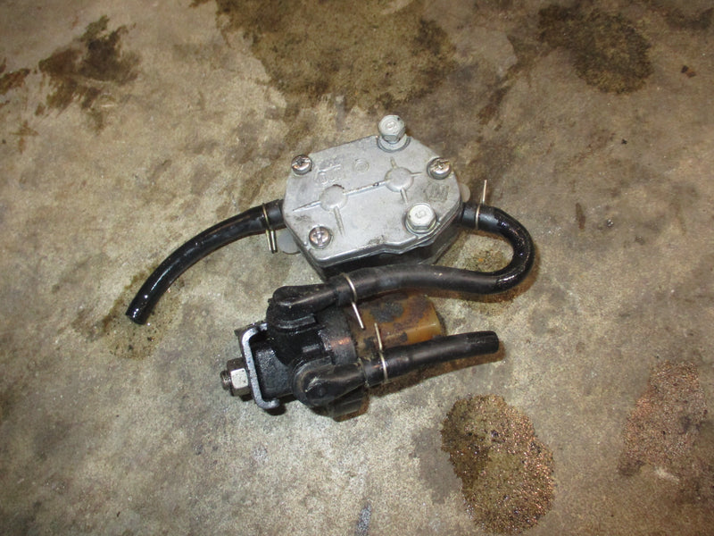 Yamaha 90hp 2 stroke outboard fuel pump and filter (61N-24560-00-00)