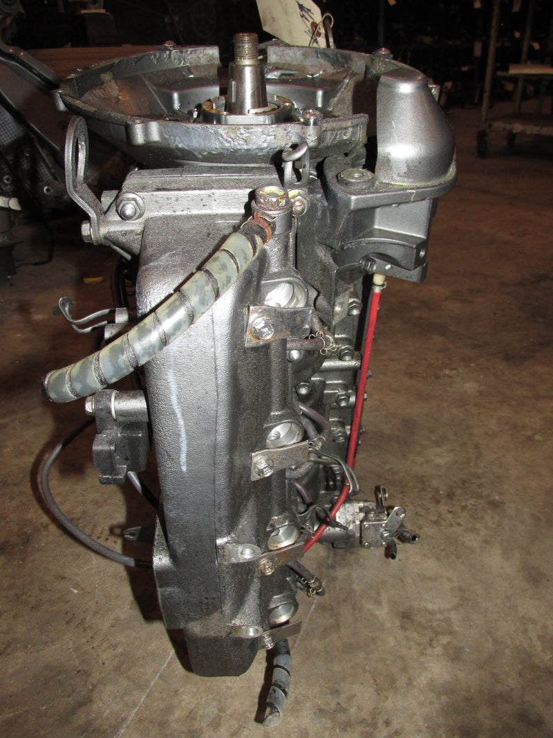 Suzuki DT115 outboard crankcase powerhead