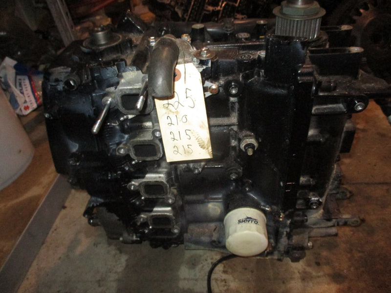 Suzuki DF60 60hp outboard crankcase powerhead