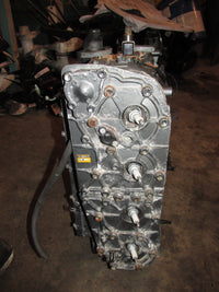 Load image into Gallery viewer, Suzuki DT140 outboard crankcase powerhead
