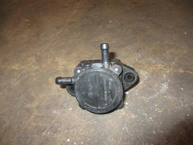 Suzuki DF140 140hp outboard mechanical fuel pump (15100-90J10)
