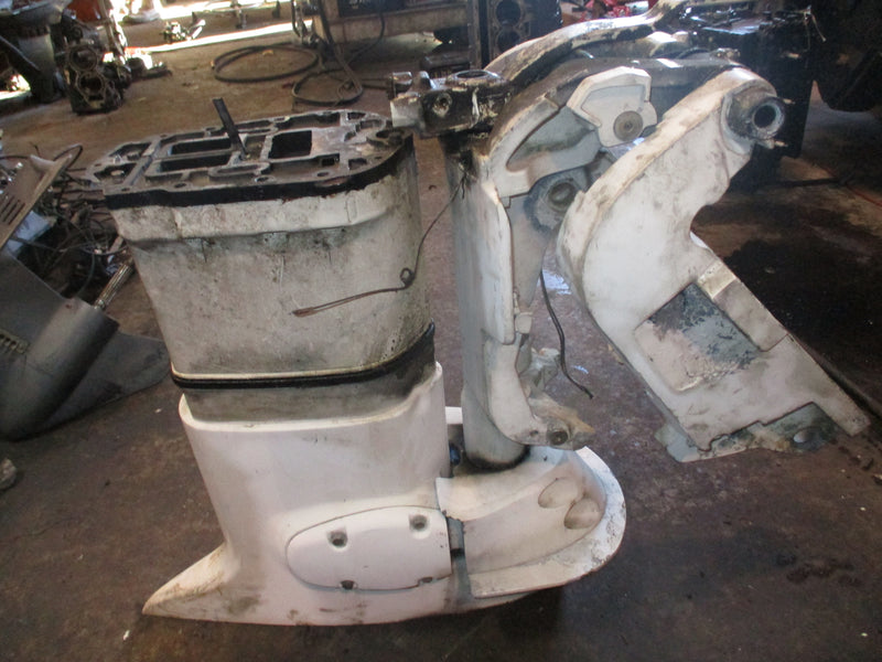 Johnson Ficht 175hp 2 stroke outboard midsection 25"