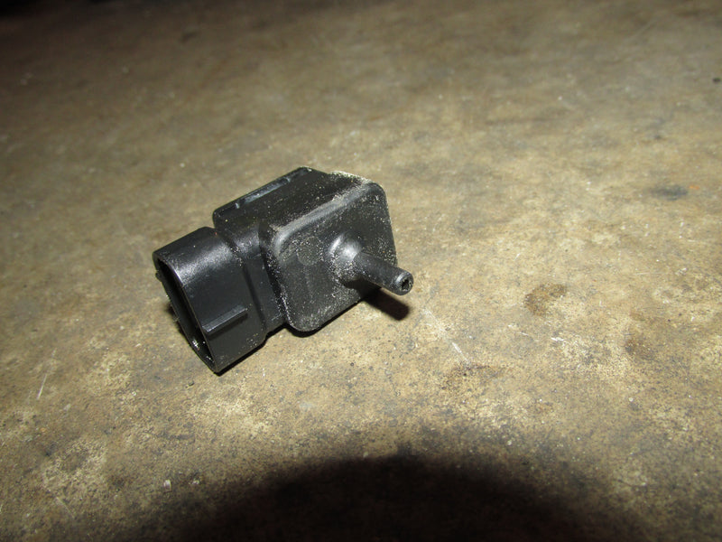Suzuki DT140 outboard map sensor (18590-94600)