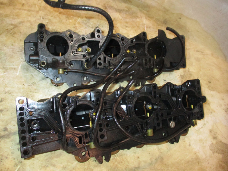 Johnson Ficht 175hp 2 stroke outboard intake manifold with reeds (437591)
