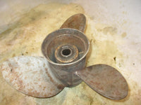 Load image into Gallery viewer, Johnson Ficht 175hp outboard counter rotation stainless propeller 15 x 17
