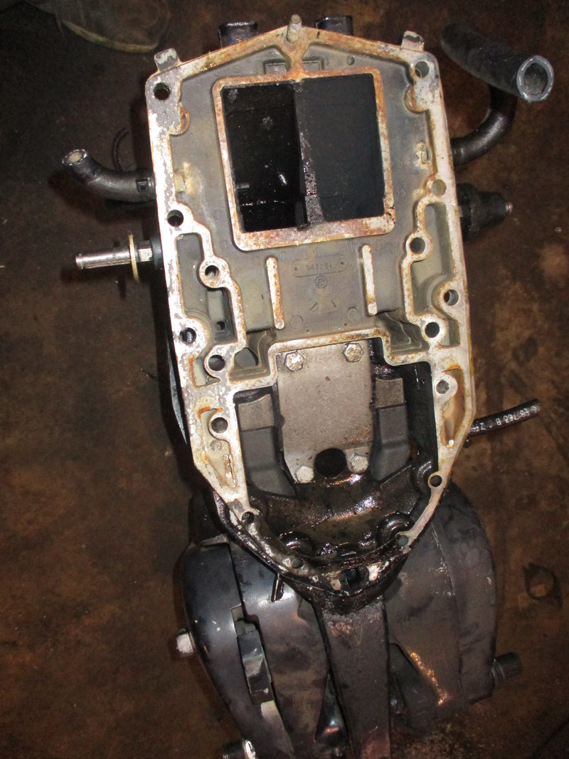 Evinrude Ficht 225hp 2 stroke outboard 20" midsection