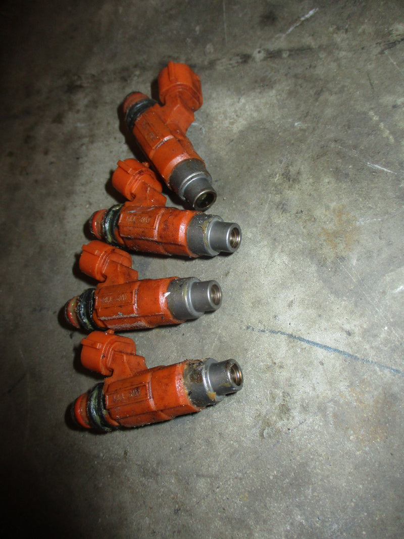 Suzuki DF115 115hp outboard fuel injector set (15710-65D00)