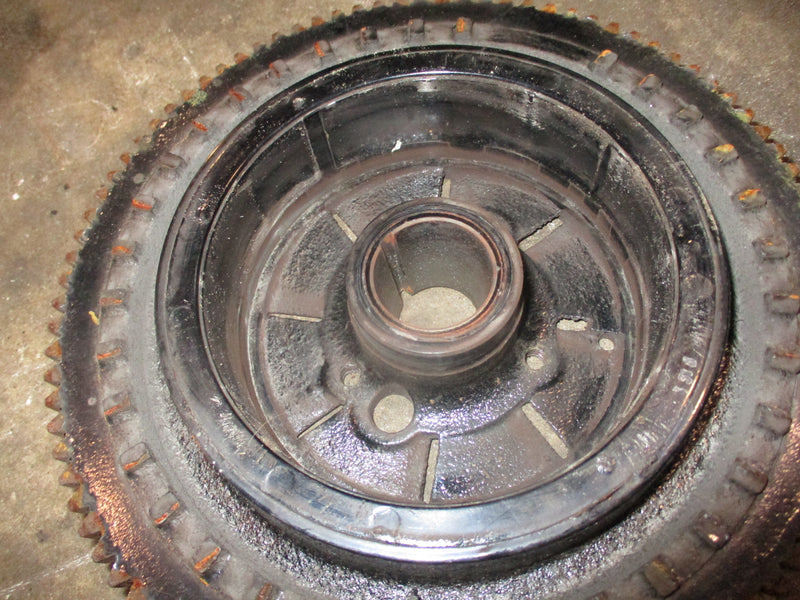 Johnson Suzuki DF70 70hp outboard flywheel (5032449)