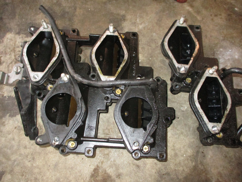 Evinrude Ficht 200hp outboard intake manifold with reeds (346156, 346157)