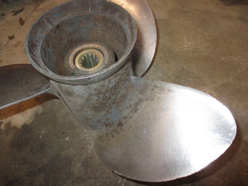 Johnson Evinrude outboard stainless steel propeller (13.75x15)