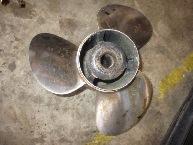 Evinrude Ficht 200hp outboard stainless propeller 15 x 16