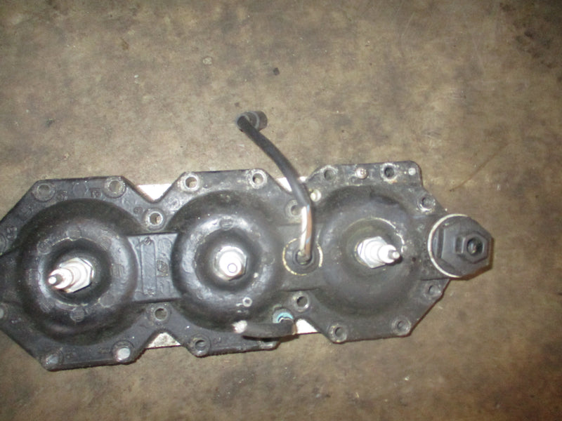 Evinrude 150hp Ocean Pro outboard cylinder head (337548)