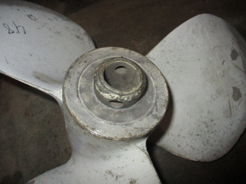 Michigan wheel aluminum propeller (PR122)
