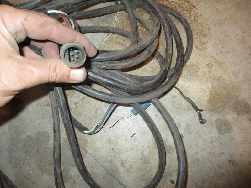 Johnson Evinrude outboard 26' rigging harness w trim harness and ignition switch