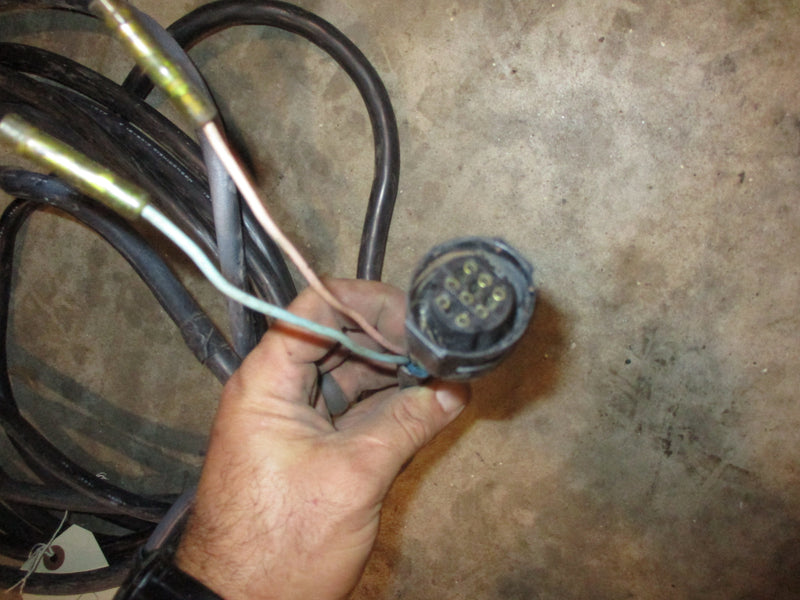 Suzuki outboard 24' round black plug style rigging harness