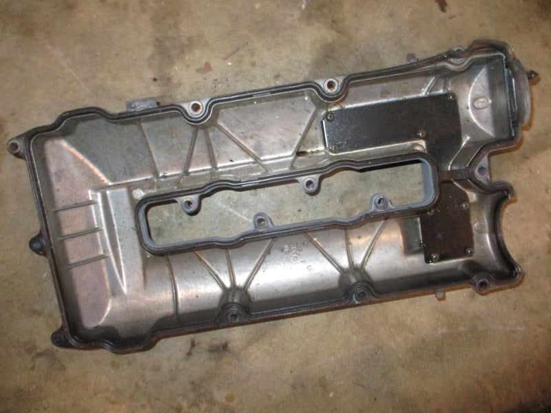 Yamaha 225hp 4 stroke outboard cylinder head cover (69J-1)