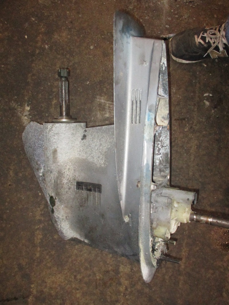 Yamaha 150hp 2 stroke outboard 25" counter rotation lower unit