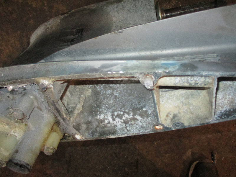 Yamaha 150hp 2 stroke outboard 25" counter rotation lower unit