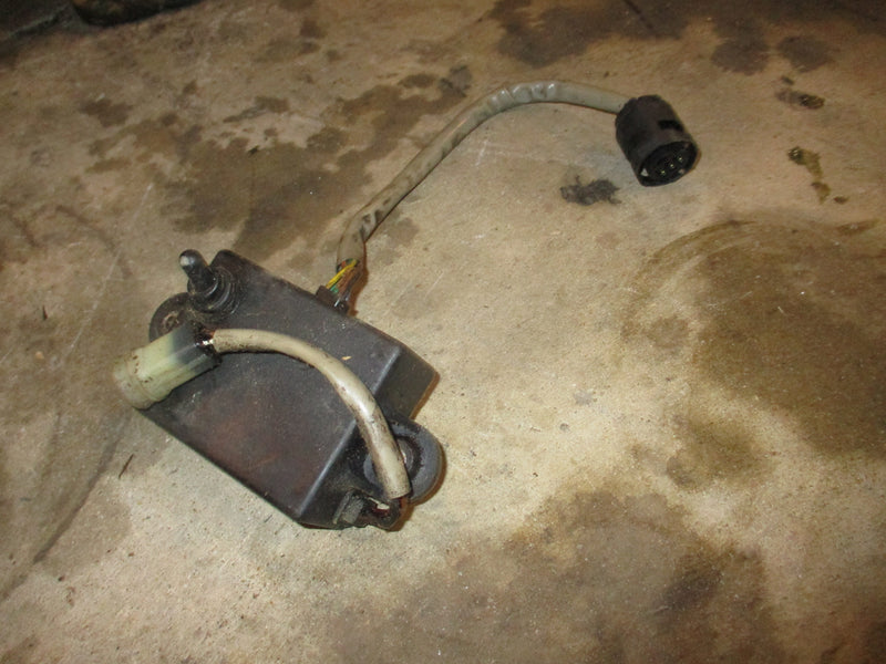 Yamaha outboard emergency oil switch (6E5-02)