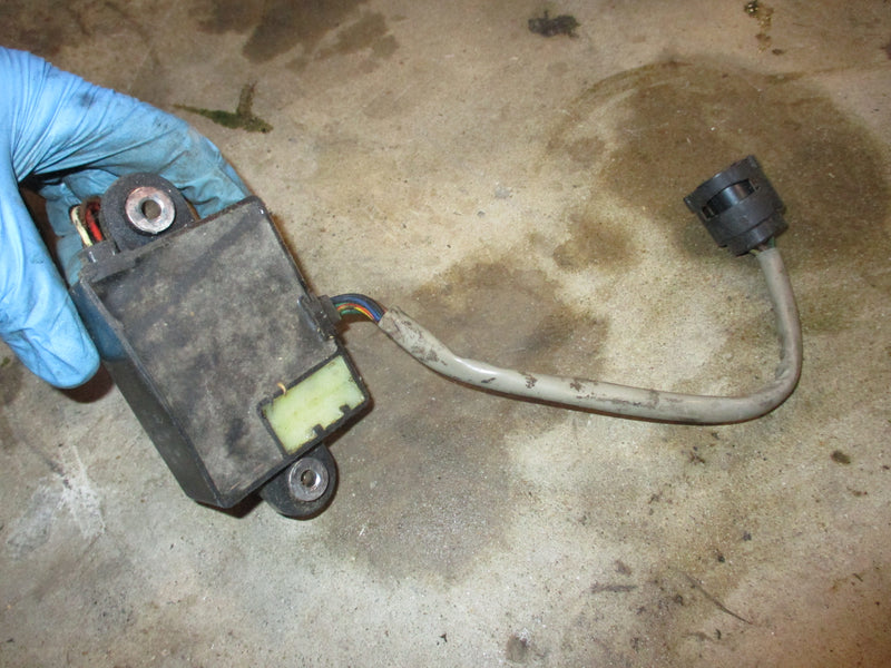 Yamaha outboard emergency oil switch (6E5-02)