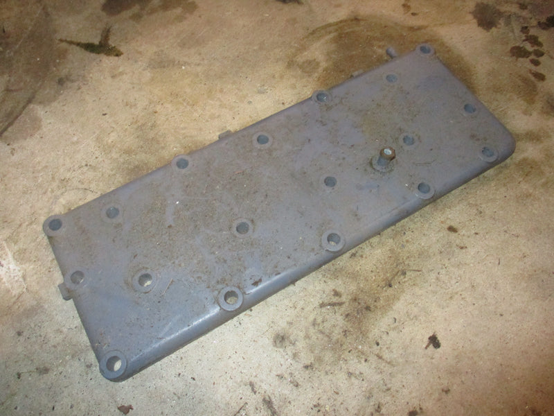 Yamaha outboard water jacket (688-00)