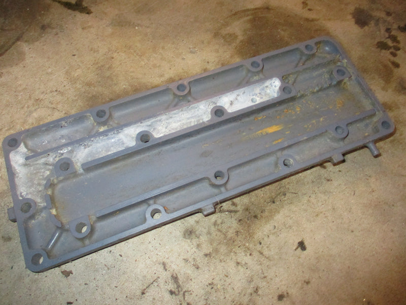Yamaha outboard water jacket (688-00)