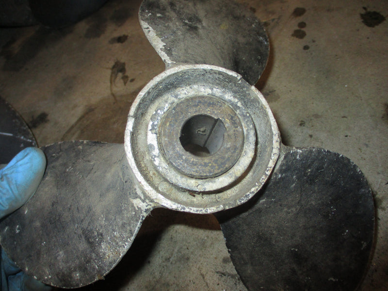 Michigan wheel outboard aluminum propeller (PR96)